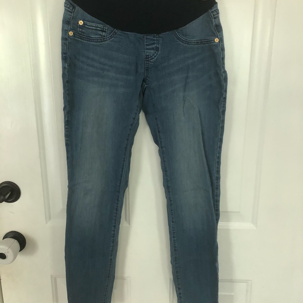 Maternity jeans